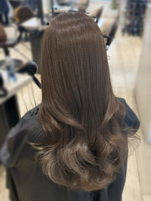 ブリーチ無しアッシュベージュ 水素カラー