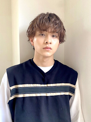 men'sマッシュニュアンスシャドウパーマブラウン前髪あり