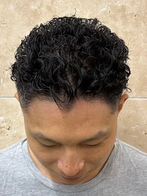 渋さ全開“極道パーマ”