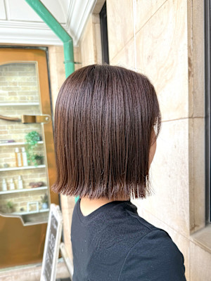 【SANA】切りっぱなしボブ×ナチュラルベージュ