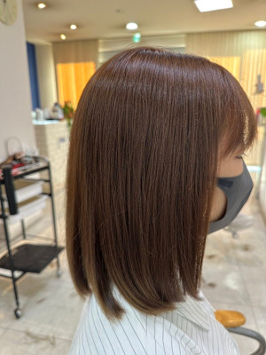 メテオトリートメント×ミディアムボブ