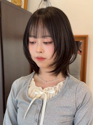 ★韓国ヘアレイヤーボブ前髪顔周り黒髪レイヤーカット