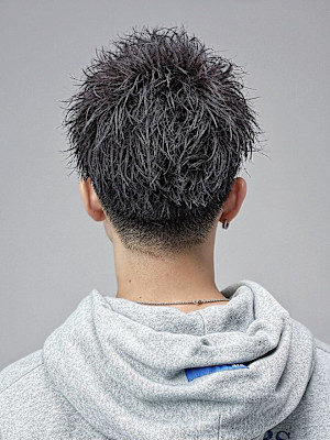 シャープグランジスパイキーショート