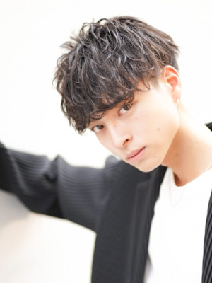 confidence -MEN'S HAIR-×スタイル