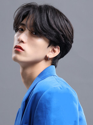 confidence -MEN'S HAIR-×スタイル