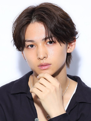 confidence -MEN'S HAIR-×スタイル