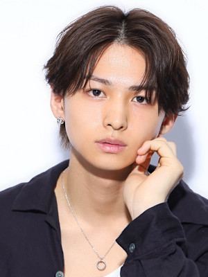 confidence -MEN'S HAIR-×スタイル