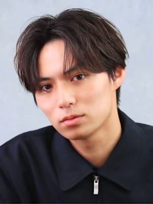 confidence-MEN’S HAIR-×スタイル