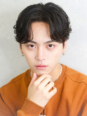 confidence-MEN’S HAIR-×スタイル