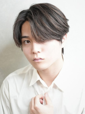 confidence-MEN’S HAIR-×スタイル