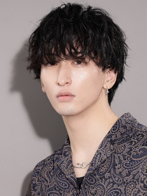 confidence-MEN’S HAIR-×スタイル