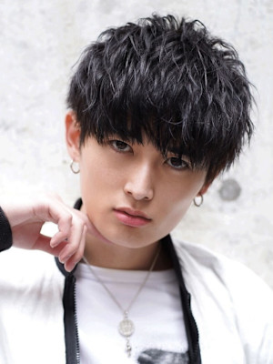 confidence-MEN’S HAIR-×スタイル