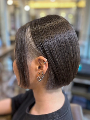 ハイトーンインナーカラー