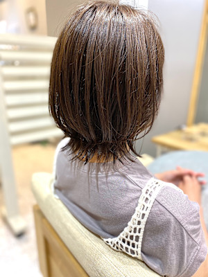 【透明感くびれミディ】