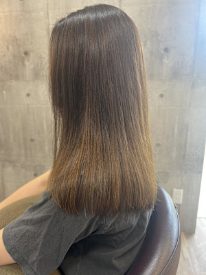 ミディアム／アッシュブラウン