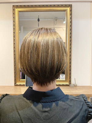 NINE HAIR×ハイトーン×ショート