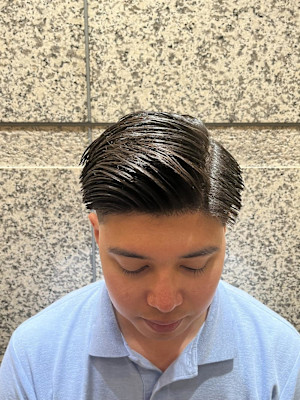 銀座　理容室　スキンフェード　七三スタイル