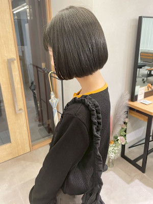 大人かわいいぷつっとボブ＊透明感カラーオリーブグレージュ