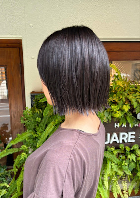 毎日が楽しくなる、動きのあるナチュラルボブ