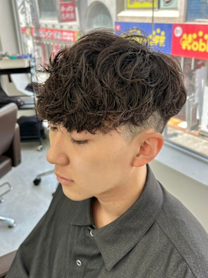 Genie -メンズカット & メンズパーマ 新百合ヶ丘