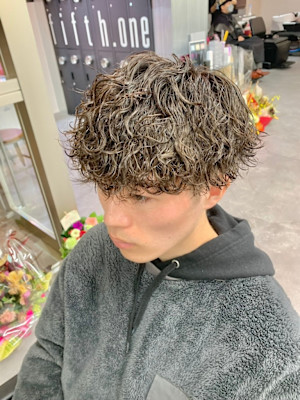 Genie -メンズカット & メンズパーマ 新百合ヶ丘