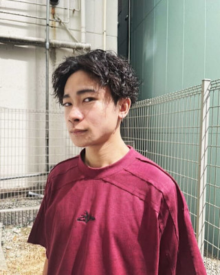 強いくせ毛でも出来る【シャドウパーマ】　目白/ビジネスヘア