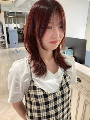 暗め高発色レッドブラウンウルフセミディレイヤー赤羽美容室