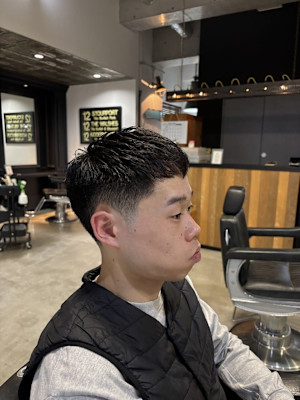 ナチュラルフェード × クロップショート