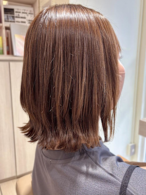 ウルフボブ／外ハネ/くびれ