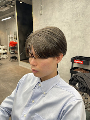 ナチュラルグレージュ