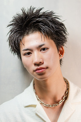 スパイキーショート