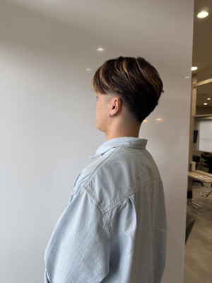 フェードカット　担当川角