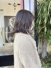 ベージュブラウン