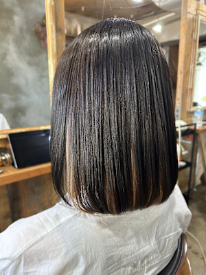 ホワイトカラー×インナーカラーデザイン【中目黒/恵比寿】