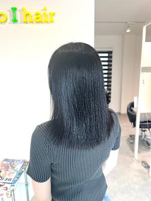 ダークブラウン