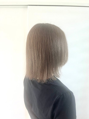 ベージュ系カラー