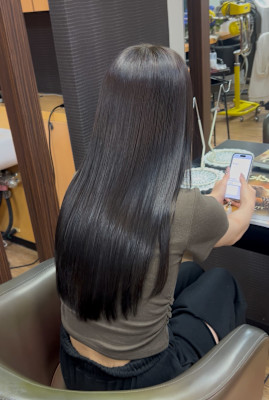 艶カラー＋髪質改善トリートメント