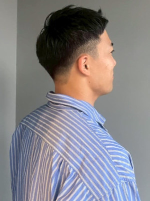 メンズカット ビジネスヘア 黒髪ショート ツーブロック