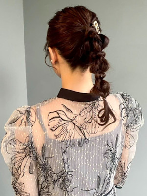 アップスタイル 編み込み ポニーテール 結婚式アレンジ