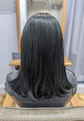 おしゃれ暗めオリーブ