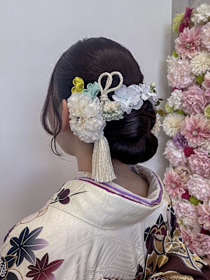 着物に合う低めタイトシニヨン