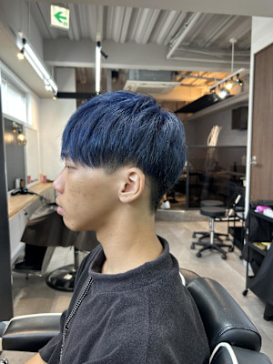 神田脩弥/刈り上げマッシュ/ネイビーブルー