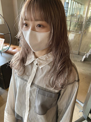 ミルクティーベージュ/ブリーチカラー/レイヤーカット