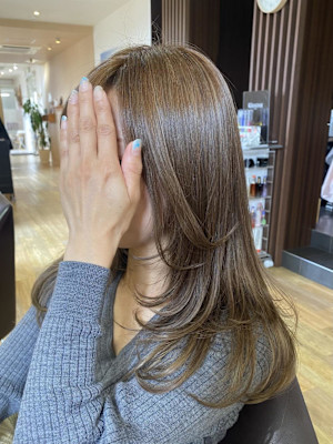 艶のでにくい方へ☆水光カラー