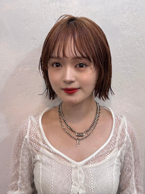 オレンジブラウン　ミニウルフ　顔周りレイヤー　ワイドバング
