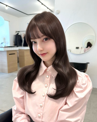 透けるヘーゼルグレージュ