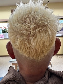 スパイキーショート