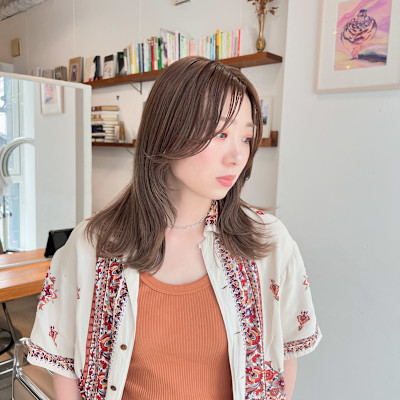 ベージュカラー/アッシュベージュ/レイヤーカット