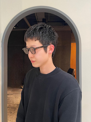 スパイキーショート