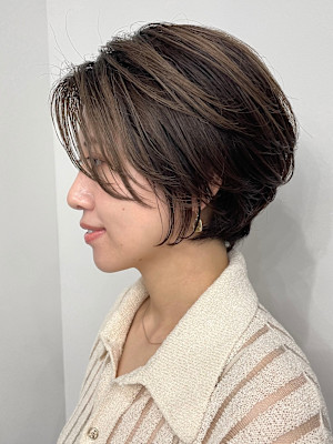 ショート・ボブ/丸顔/前髪あり/絶壁解消/30代/40代/
